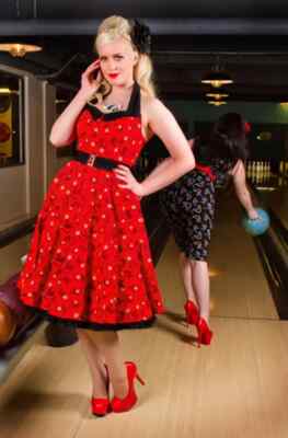 1950s style Red Swing Dress size 8 Halter Neck + belt Rockabilly MISS FORTUNE