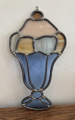 Vintage Buntglas Eisbecher Sonnenfänger blau rosa Wandbehang H/Made 8x4''