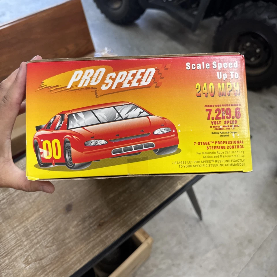 Action Pro Speed Dale Earnhardt Jr #8 R/C Radio Remote Control NASCAR Car New - Image 4 of 4