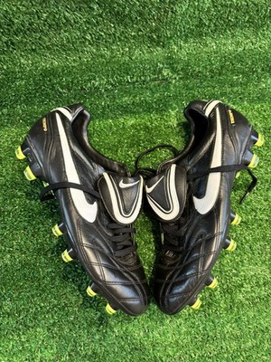 Brandneu Nike Tiempo Legend III Elite SG Größe 8,5 UK