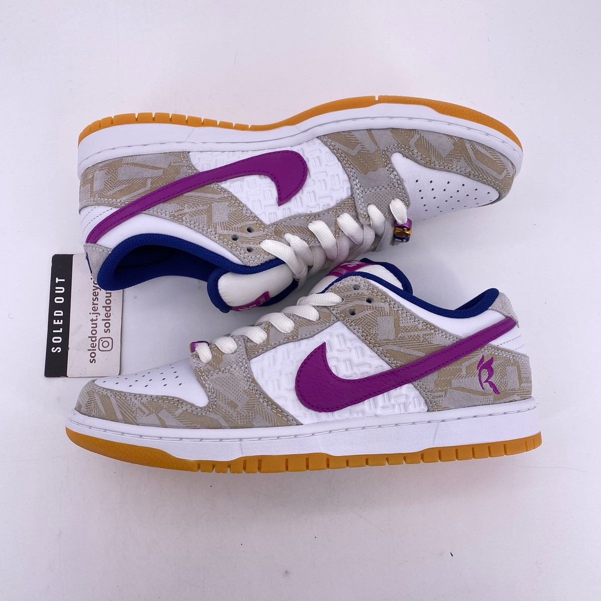 Nike SB Dunk Low 