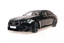 1/18 BMW M5 - 2024 Black Metallic MINICHAMPS 110023801 Japan