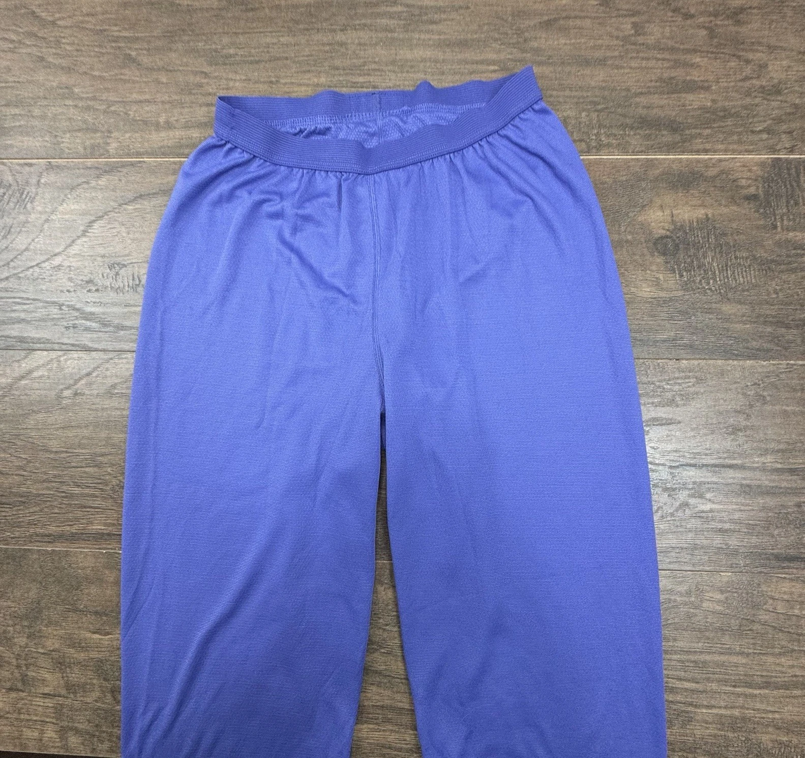 Patagonia Pants Mens Large Purple Capilene Base Layer Thermal Underwear USA
Opens in a new window or