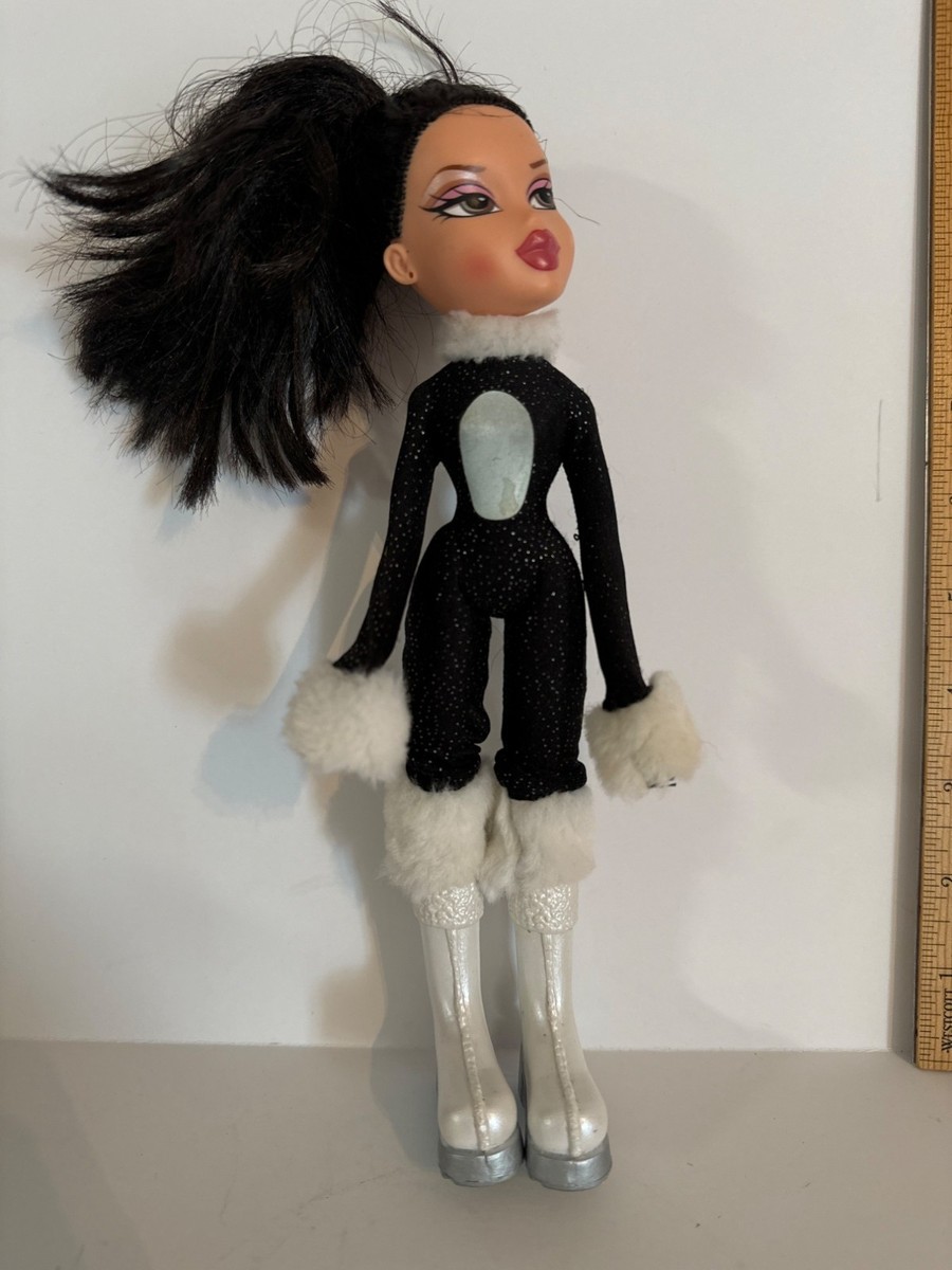 Urban Sophistication BRATZ Jade 猫耳 the-puffer-case-jade-744371.