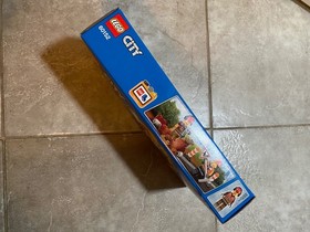 LEGO CITY: Sweeper & Excavator (60152)brand new and sealed