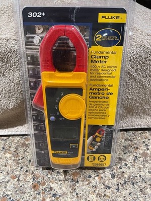 NEW!! Fluke 302+ AC Current AC/DC Voltage Digital Clamp Meter with Carrying Case