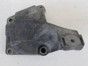 Motoraufhängung Motorhalter Motorstütze VW Passat 3B Audi A4 B5 A6 4B 8D0199307K
