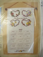 Creative Circle 1987 Four Seasons Calendar Crewel Embroidery Kit 2337 New Vtg