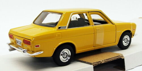 Maisto 1/24 Scale Diecast Model Car 31518 - 1971 Datsun 510 - Mustard - Picture 3 of 3