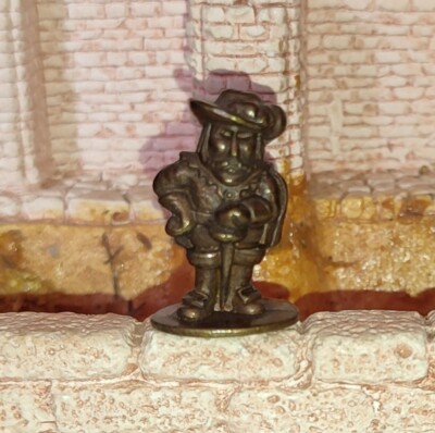 Soldat Kinder Metall Ritter Nr. 2 Schwert Umhang Hut