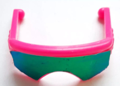 SINDY DOLL SNOW ADVENTURE DOG SUN GLASSES GOGGLES
