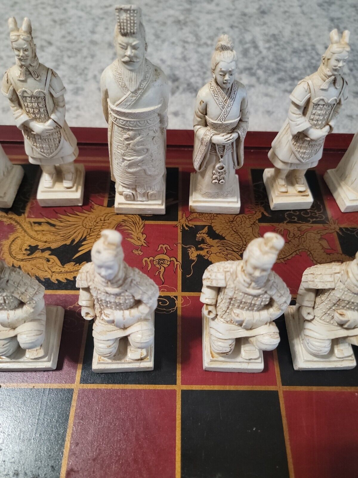  Ireav Retro Terracotta Warriors Chess Set for Kids and