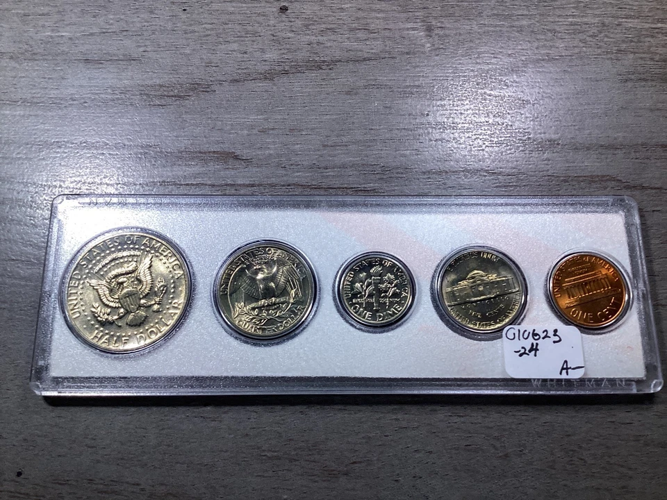 1978 Birth Year Uncirculated Mint Set in Whitman Holder 010623 24a - Image 2 of 4