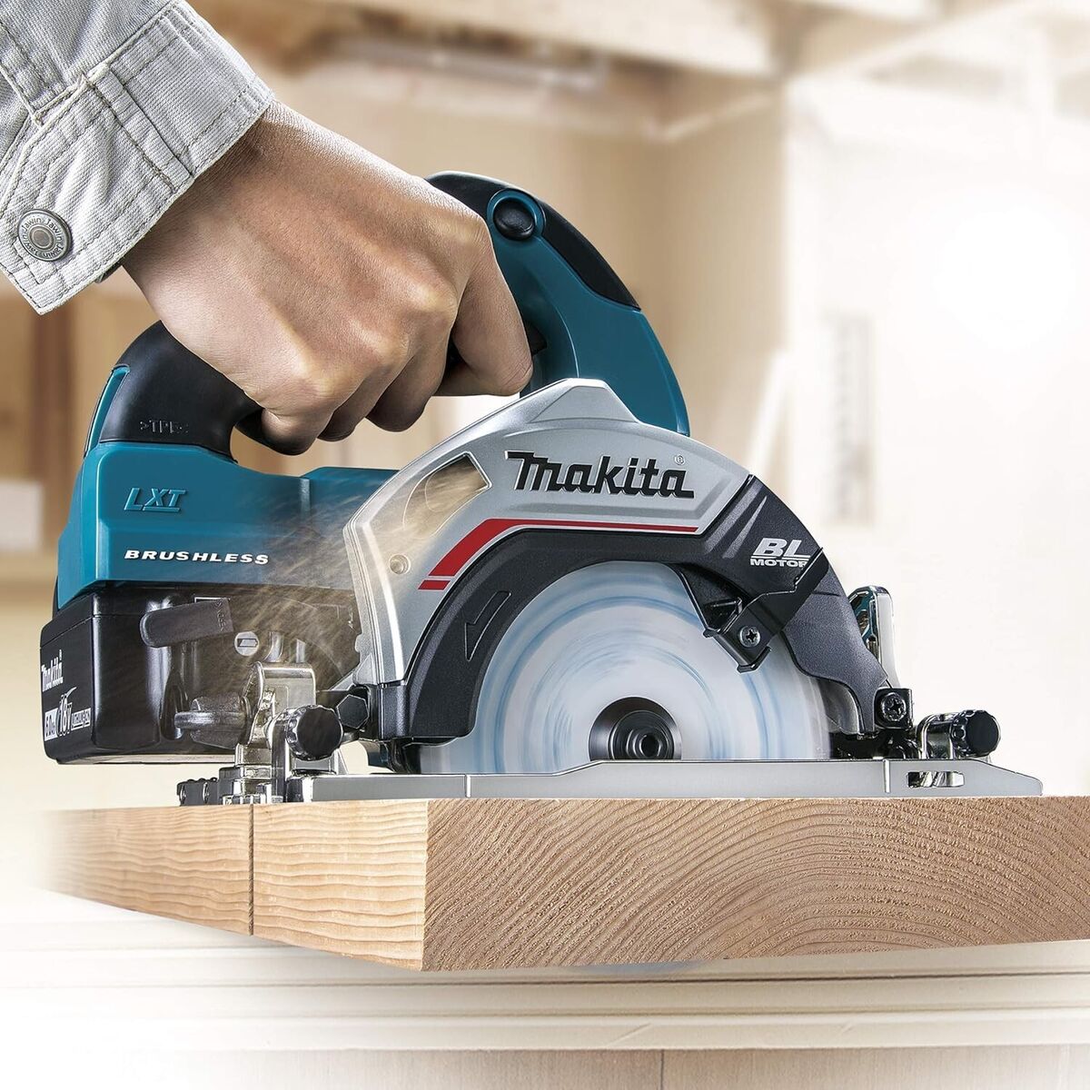 Makita HS475DZ 18V Brushless Circular Saw 125mm AWS Tool Makita HS475DZ 18V Brushless Circular Saw 125mm AWS Tool