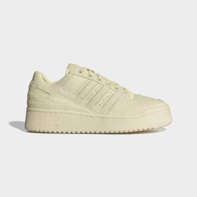 Size 7 - adidas Forum Bold Stripes Cream W