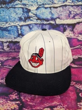 Vintage 90s Cleaveland Indians White Pinstripe Cotton Snap Back Hat Cap Starter
