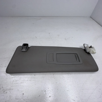 # BMW 318 F30 2104 SONNENBLENDE FAHRERSEITE EVEREST 7322292-06