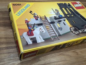 Lego 6061 Siege Tower Castle Original Box RARE Box Knights Vintage 6081 6086
