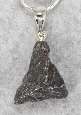 SIKHOTE-ALIN IRON METEORITE PENDANT $89 Sterling Silver Jewelry STARBORN SA89-P4