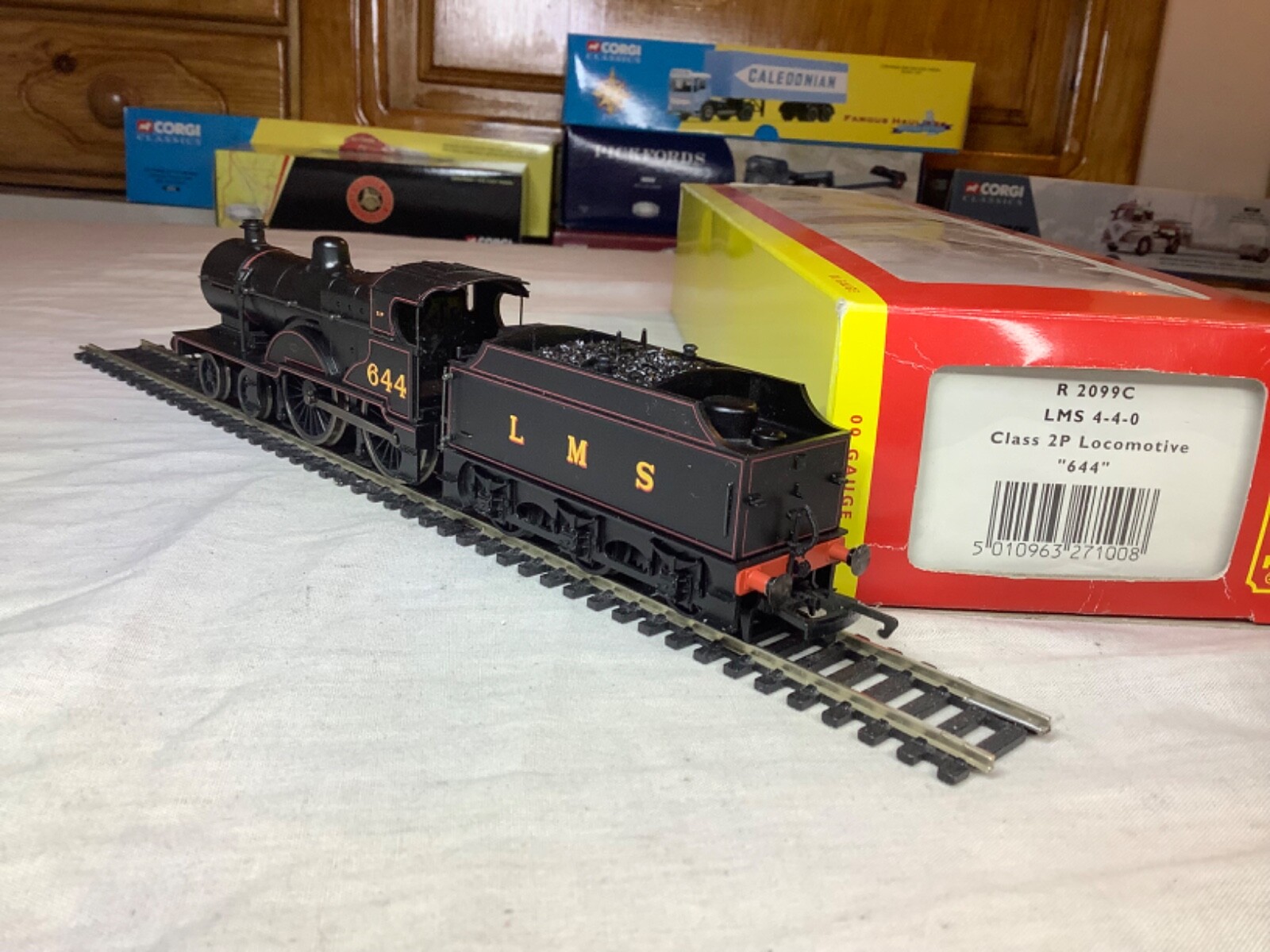 Picture 4 of 5
