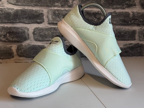New Balance Fuel Core Coast v4 grüne Damen-Sneaker Größe 5 UK