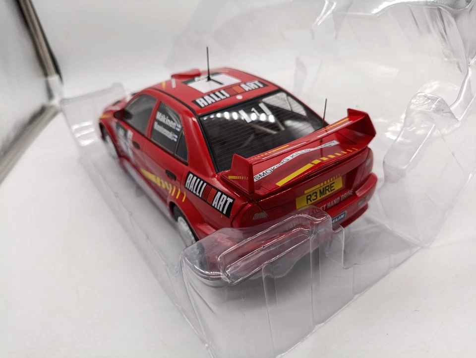 Mitsubishi Lancer Evo Rally Australia #1 Makinen 1/18 Ixo Models Altaya - Immagine 3 di 4