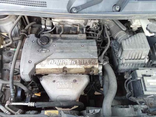 cintura di sicurezza posteriore sinistra 256005 HYUNDAI TRAJET FO 2.0 GLS 2000 - Foto 7 di 15