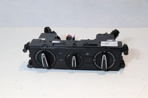 SKODA KAMIQ A/C HEATER CLIMATE CONTROL UNIT SWITCH 654820045D - Picture 2 of 7