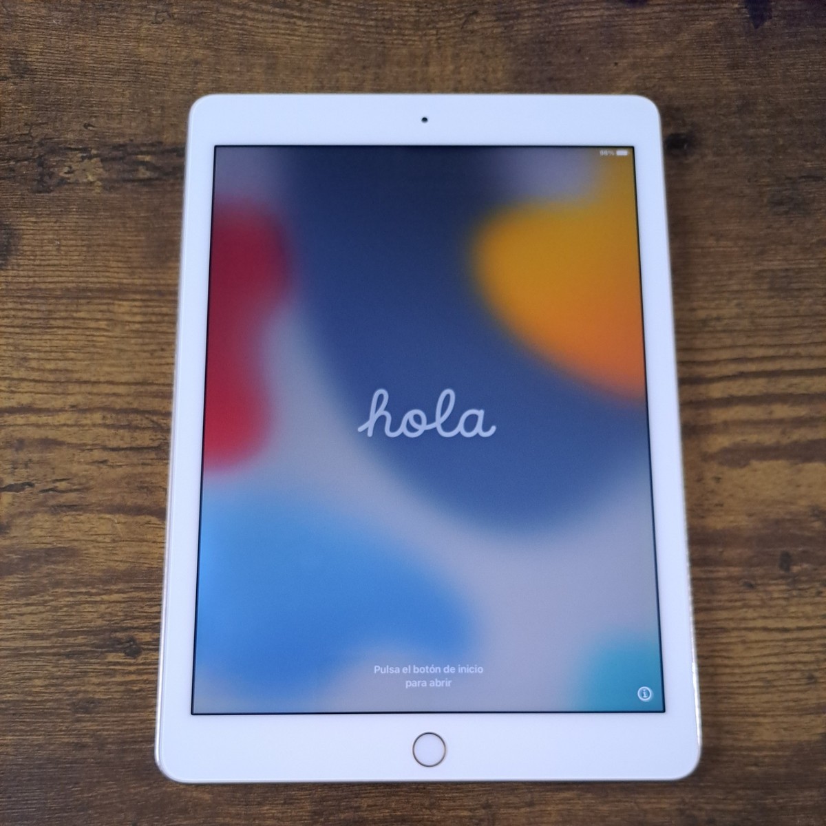 Apple iPad Air 2 A1566 - Silver & White - 16GB - (Wifi Only) | eBay UK
