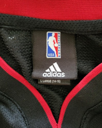 NBA Miami Heat Basketball Adidas Jersey #3 WADE size Large Boys - Picture 3 of 9