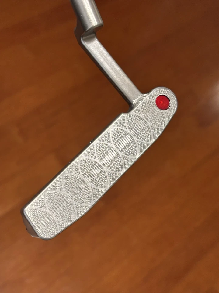 Compass SS Tour Putter. Handmade Newport/009 style Welded Neck Tri Sole - Image 4 of 4