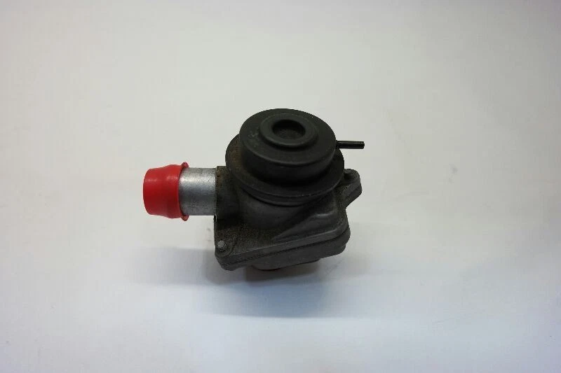 Mazda RX8 2004 1,3 L válvula EGR Foto 4 de 4