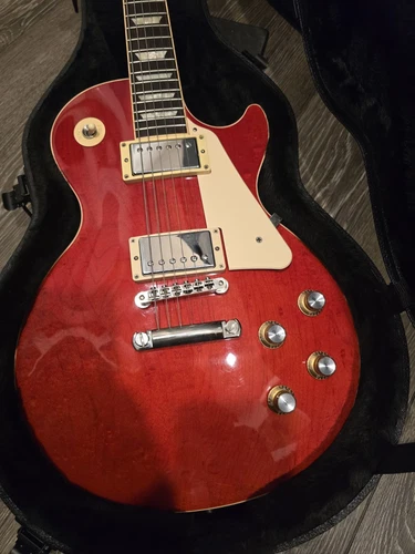 Gibson Les Paul Classic Translucent Cherry Used Electric Guitar  2019