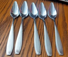 Knobler Citrus Grapefruit Spoons  Stainless Steel 6 1/8" QUANTITY FIVE