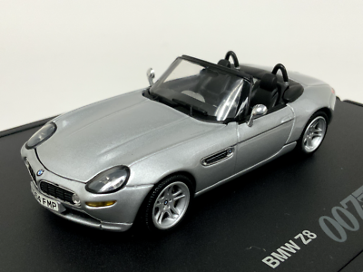1/43 Minichamps BMW Z8 007 the World is not enough 80 42 0 007 666