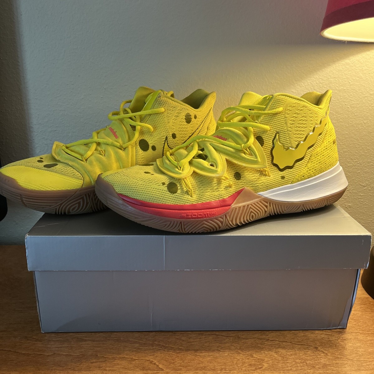 nike kyrie 5 spongebob squarepants