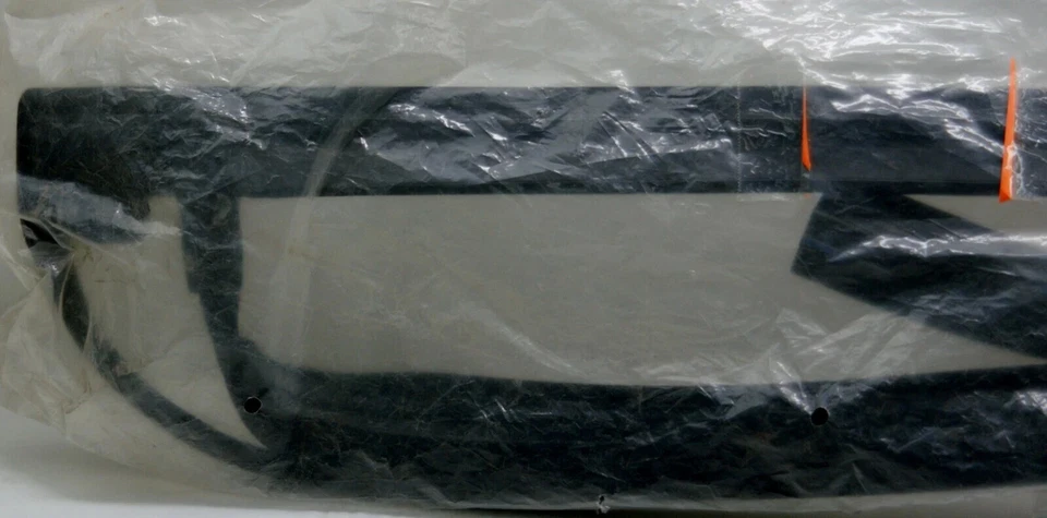 2016-2017 Ford Edge FT4Z5825766C Door Glass Run Channel OEM 2360 - Image 3 of 4