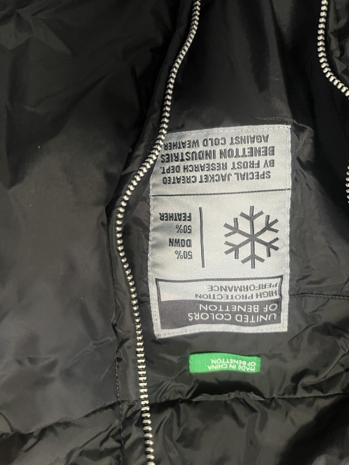 high protection performance jacket - image 1