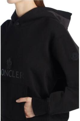 ★韓国の人気★【MONCLER】★MONCLER COLOUR BLOCK HOODIE★ NEW MONCLER COLOR BLOCK BLACK LOGO COTTON HOODIE SWEATSHIRT