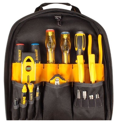 DeWalt DGC530 - Pro 23 Pocket USB 