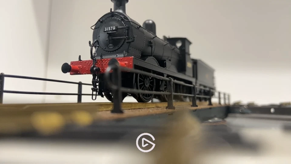 Bachmann Branchline 31-465 Class C 0-6-0 31579 BR Black Late Crest DCC Ready - Image 3 of 4