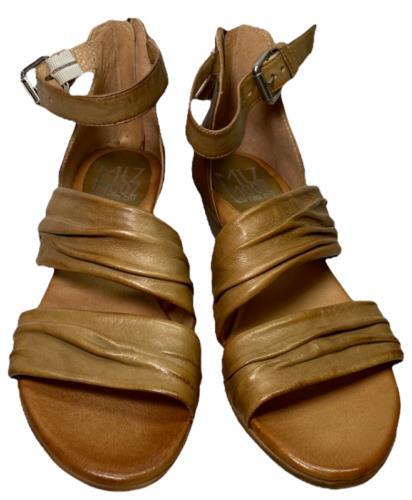 Miz Mooz Cassie Size EU 39 W WIDE (US 8.5-9) Women Leather Strappy Sandals Wheat - Picture 7 of 13
