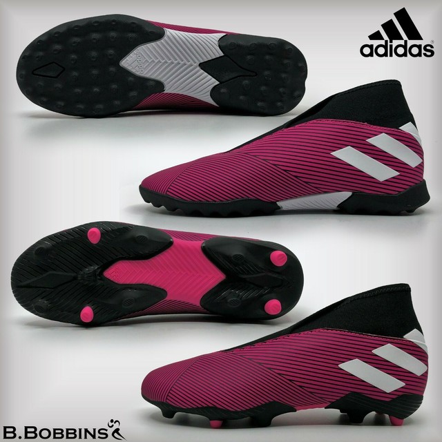 boys football boots size 2.5