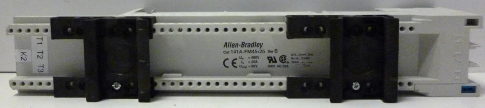 Módulo adaptador de sistema de montaje Allen-Bradley 141A-FM45SS25 MCS con terminales Foto 2 de 4