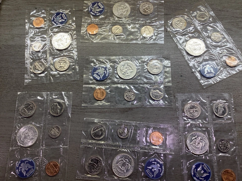 1965-Special Mint Set (SMS) in Sealed Cello from San Francisco 1 Set 080425 06c - Image 4 of 4