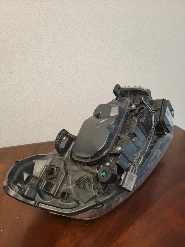 2014-2017 年沃尔沃 XC60 HID 车头灯总成原始设备制造商右左 — 第 3/4 张图片