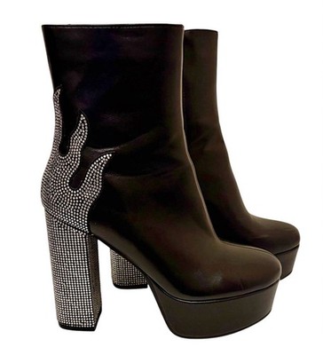 Azalea Wang Black Boots with Glittering Silver Rhinestone Flame Heels Size 8.5