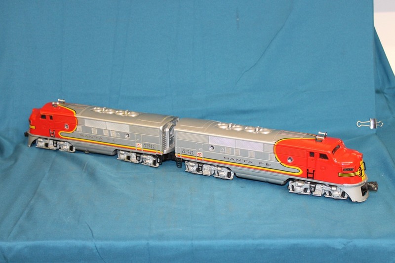 Lionel 2343 Santa Fe F3 A-A Units (Large Red GM Decal)  EXC-      #8