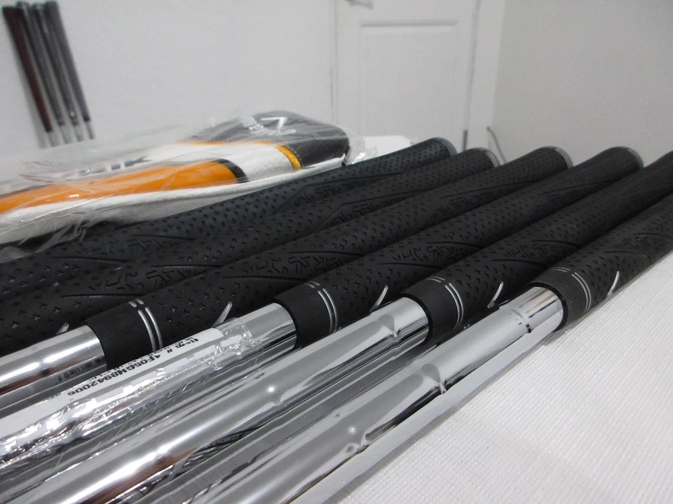 Callaway Mavrik Iron Set - 5H, 6-PW - XP 90 R300 Regular Graphite & Steel - NEW - Image 2 of 4