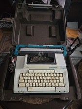 Smith Corona Coronamatic Electric Typewriter 2200 w/ Original Hard Case thumbnail